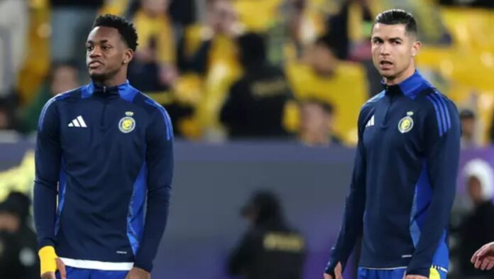 Jhon Duran og Christiano Ronaldo